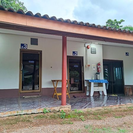 Chattong Resort Trat Exterior foto